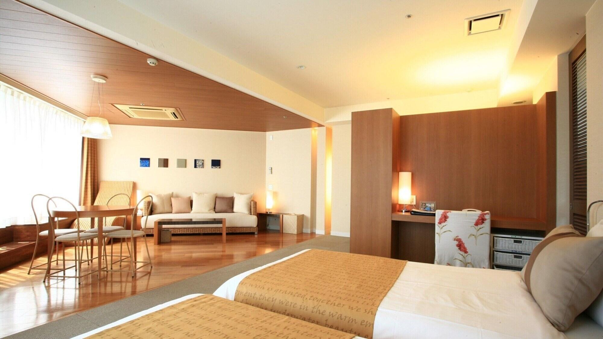 The Beach Tower Okinawa Тятан Экстерьер фото